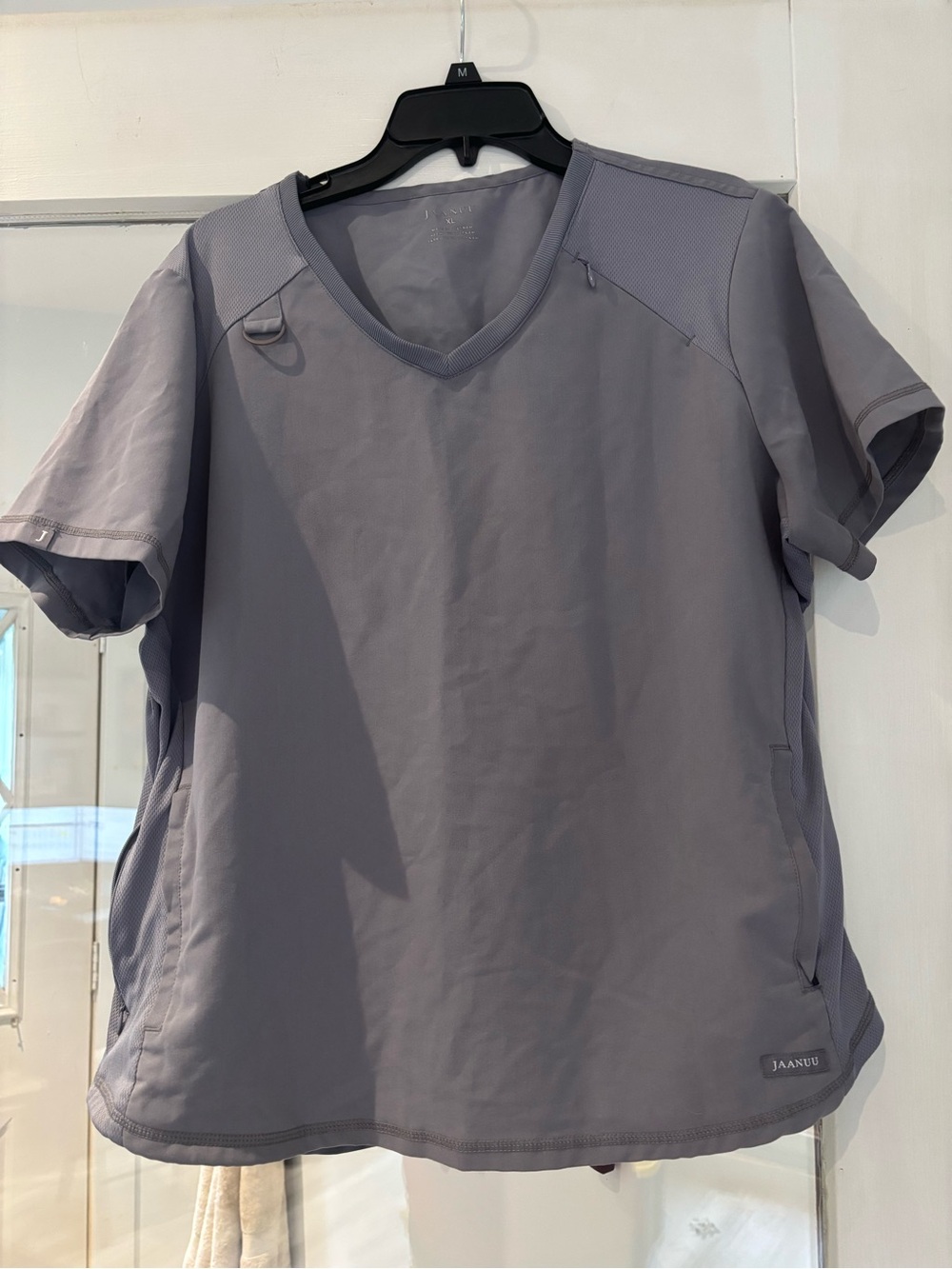 Jaanuu Men's Evolve Side Zip Scrub Top - Graphite